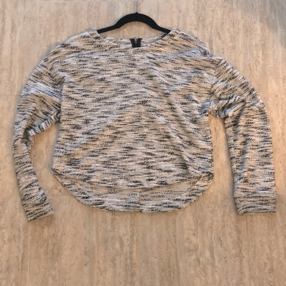 NWOT Cropped Reference sweater